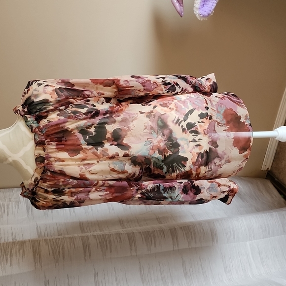 MISA Los Angeles Blouse - Picture 4 of 7